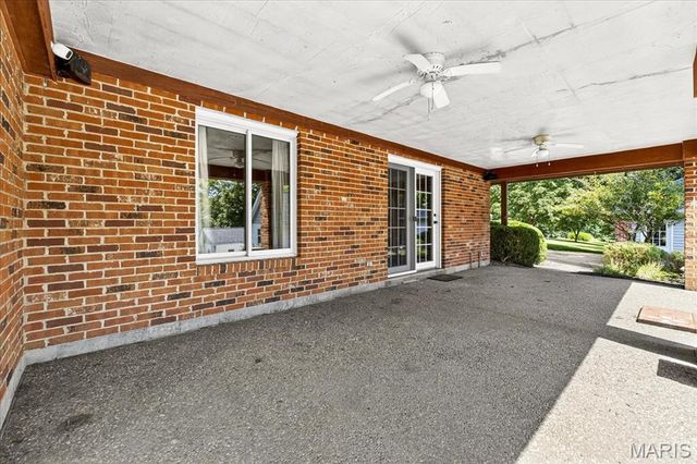 196 Creek Bottom Road, Labadie, MO 63055