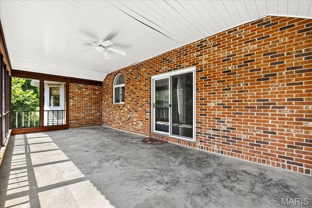 196 Creek Bottom Road, Labadie, MO 63055