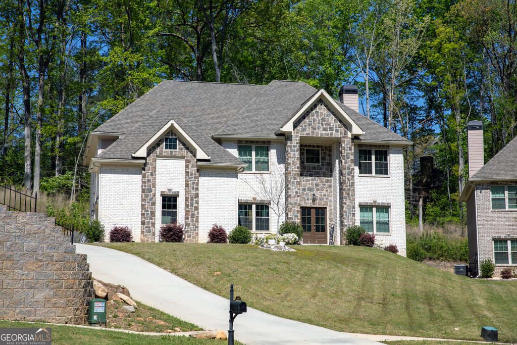 5663 Eternal Drive, South Fulton, GA 30349