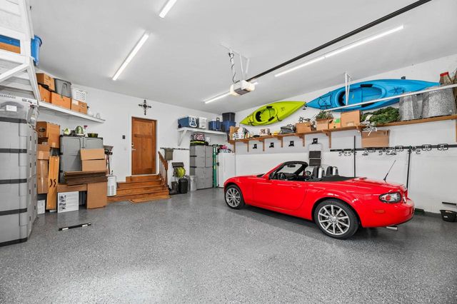 6714 Burma ROAD, Waterford, WI 53185