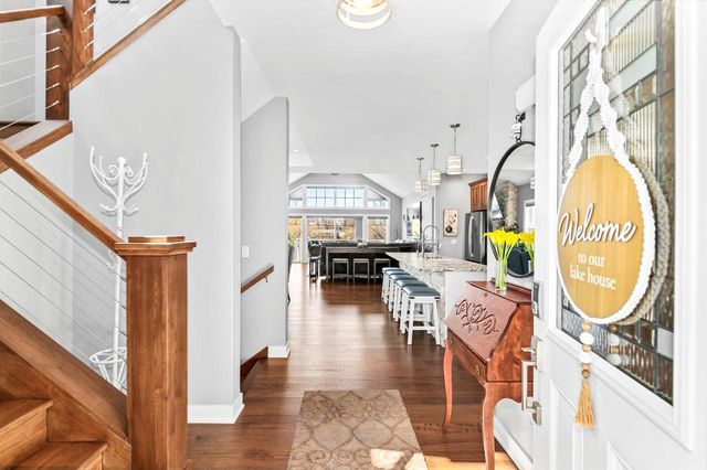 6714 Burma ROAD, Waterford, WI 53185