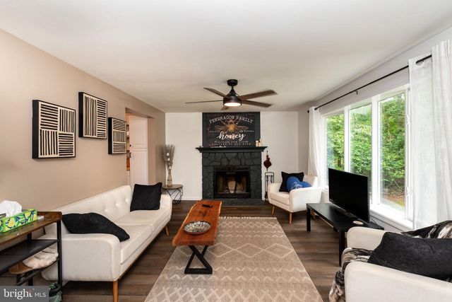 815 BERRYWOOD LN, Absecon, NJ 08205