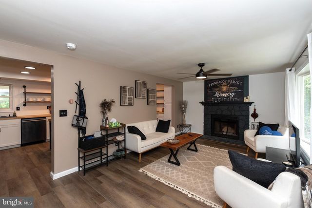 815 BERRYWOOD LN, Absecon, NJ 08205