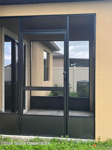 1924 Capital Drive SE, Palm Bay, FL 32909