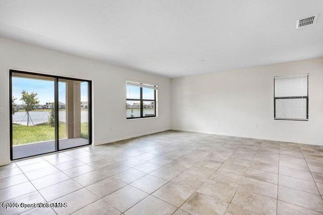 1924 Capital Drive SE, Palm Bay, FL 32909