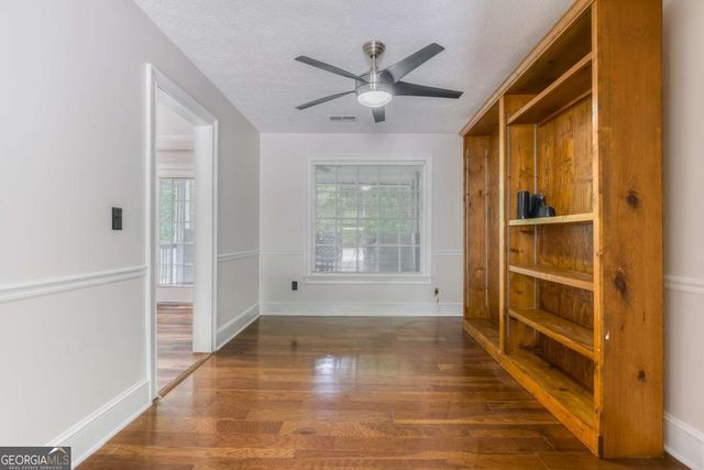 61 Powers Ferry Manor SE, Marietta, GA 30067
