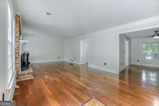 61 Powers Ferry Manor SE, Marietta, GA 30067