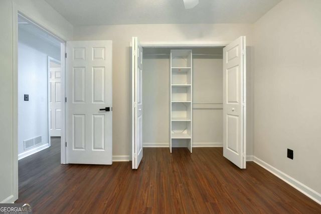 61 Powers Ferry Manor SE, Marietta, GA 30067