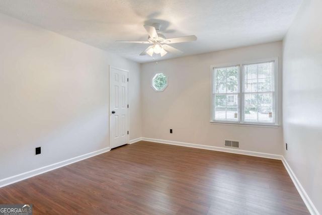 61 Powers Ferry Manor SE, Marietta, GA 30067