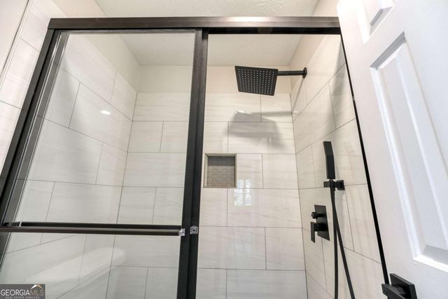 61 Powers Ferry Manor SE, Marietta, GA 30067