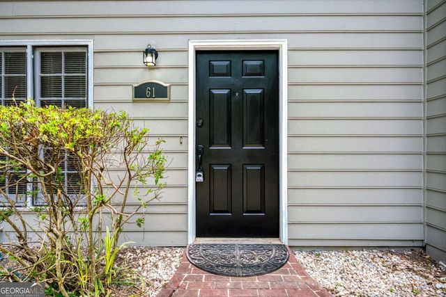 61 Powers Ferry Manor SE, Marietta, GA 30067