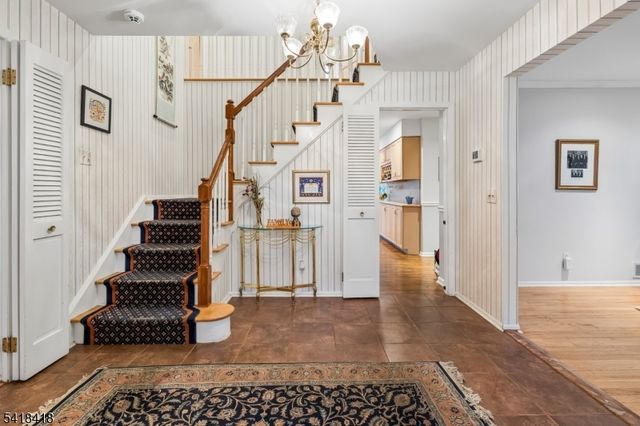 77 Hansell Rd, New Providence Boro, NJ 07974