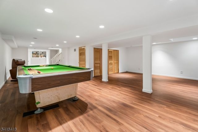 77 Hansell Rd, New Providence Boro, NJ 07974