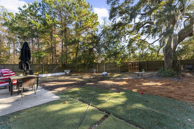 1301 Merchant Court, Mount Pleasant, SC 29466