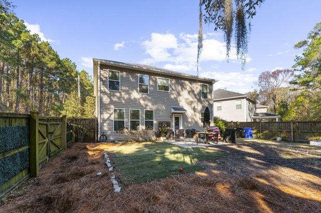 1301 Merchant Court, Mount Pleasant, SC 29466