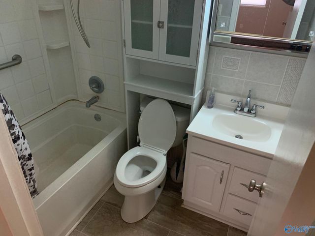 605 Greenfield Drive, Huntsville, AL 35811