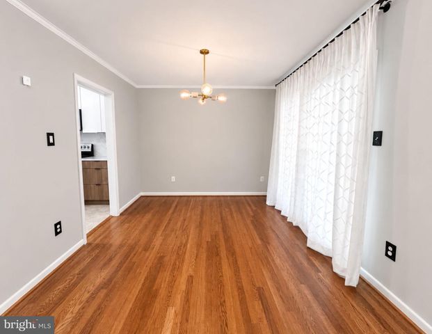 3831 N VERNON ST N, Arlington, VA 22207