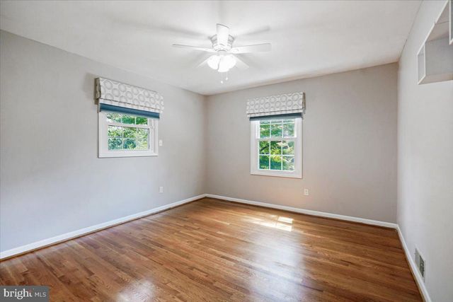 3831 N VERNON ST N, Arlington, VA 22207