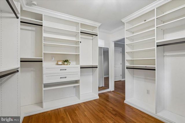 3831 N VERNON ST N, Arlington, VA 22207