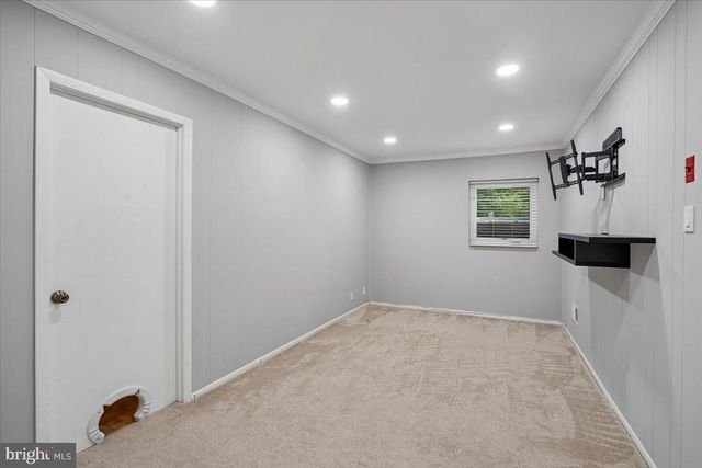 3831 N VERNON ST N, Arlington, VA 22207