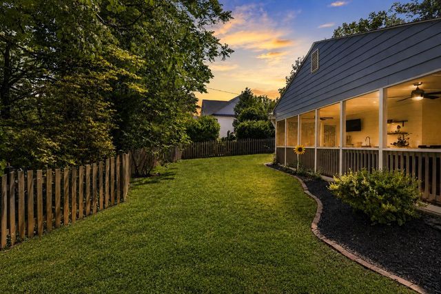 3831 N VERNON ST N, Arlington, VA 22207