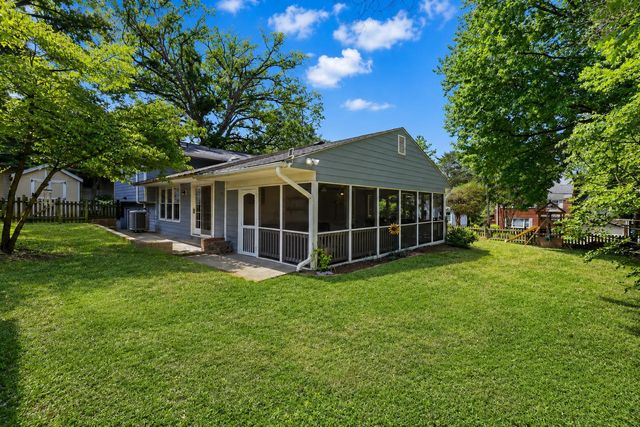 3831 N VERNON ST N, Arlington, VA 22207