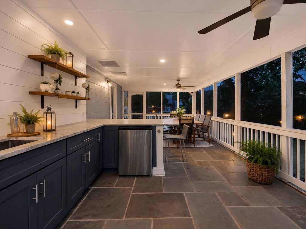 3831 N VERNON ST N, Arlington, VA 22207