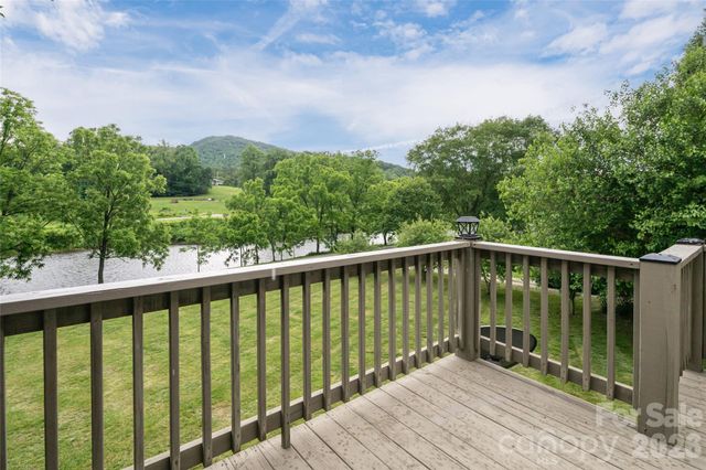 980 S River Road, Sylva, NC 28779