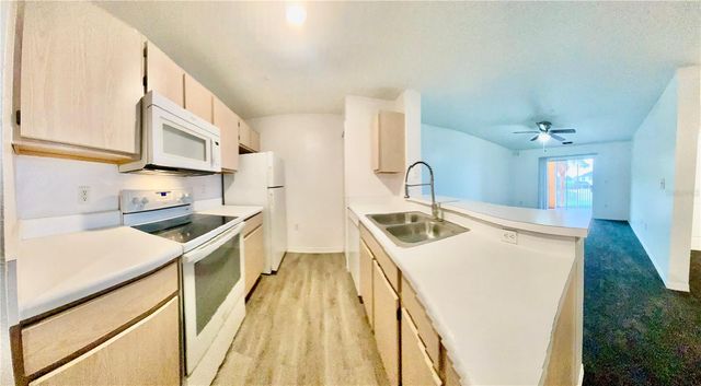 5459 VINELAND ROAD 4210, Orlando, FL 32811