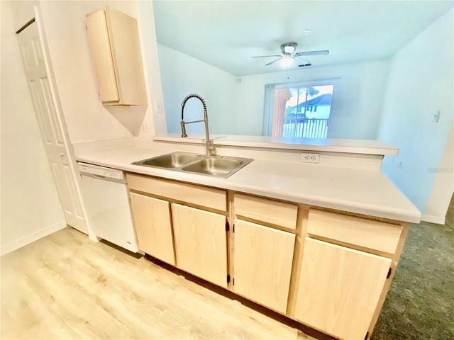 5459 VINELAND ROAD 4210, Orlando, FL 32811