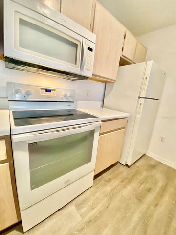 5459 VINELAND ROAD 4210, Orlando, FL 32811