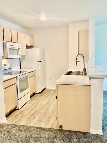 5459 VINELAND ROAD 4210, Orlando, FL 32811