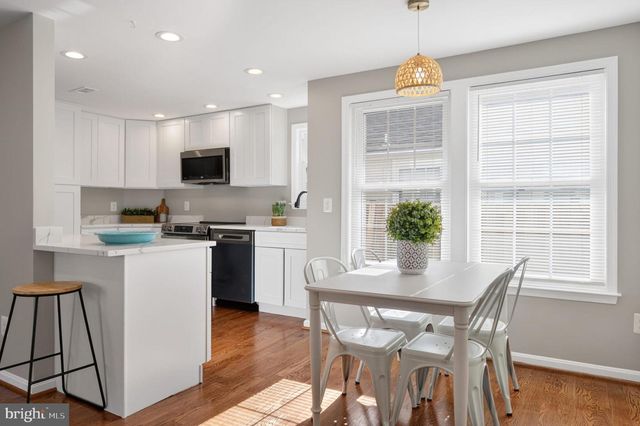 7501 CROSS GATE LN, Alexandria, VA 22315