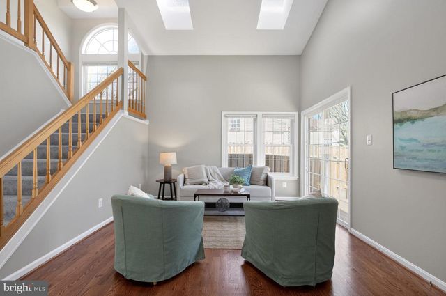 7501 CROSS GATE LN, Alexandria, VA 22315