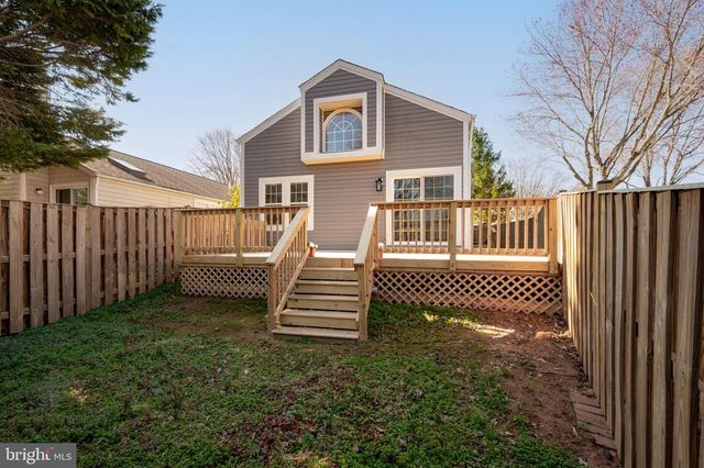 7501 CROSS GATE LN, Alexandria, VA 22315