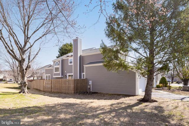 7501 CROSS GATE LN, Alexandria, VA 22315