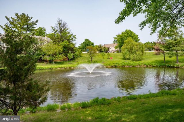 7501 CROSS GATE LN, Alexandria, VA 22315