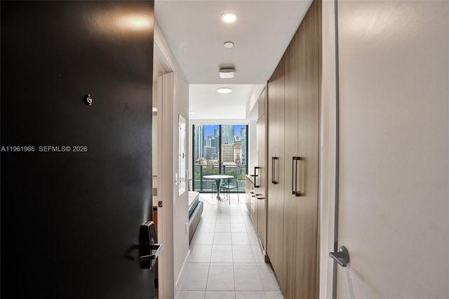 121 NE 5th Street 1001B, Miami, FL 33132