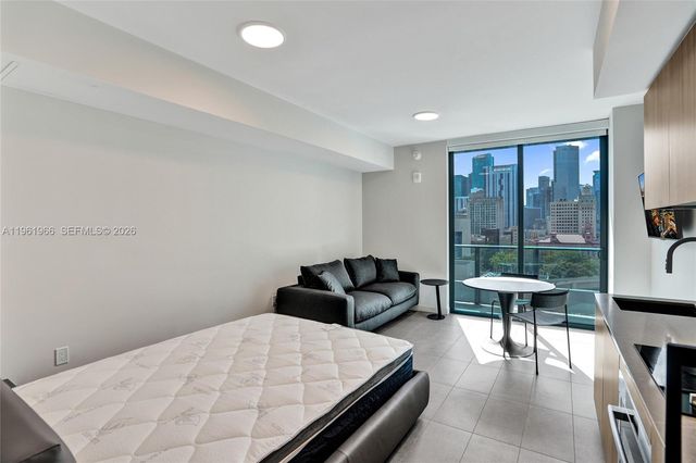 121 NE 5th Street 1001B, Miami, FL 33132