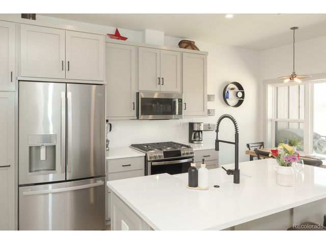 109 Eagle Ridge Dr B4, Granby, CO 80446