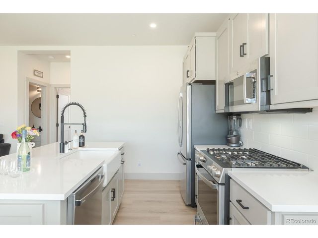 109 Eagle Ridge Dr B4, Granby, CO 80446