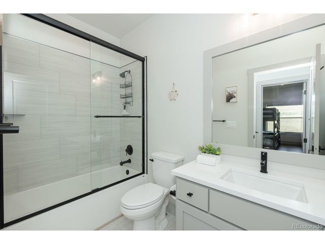 109 Eagle Ridge Dr B4, Granby, CO 80446