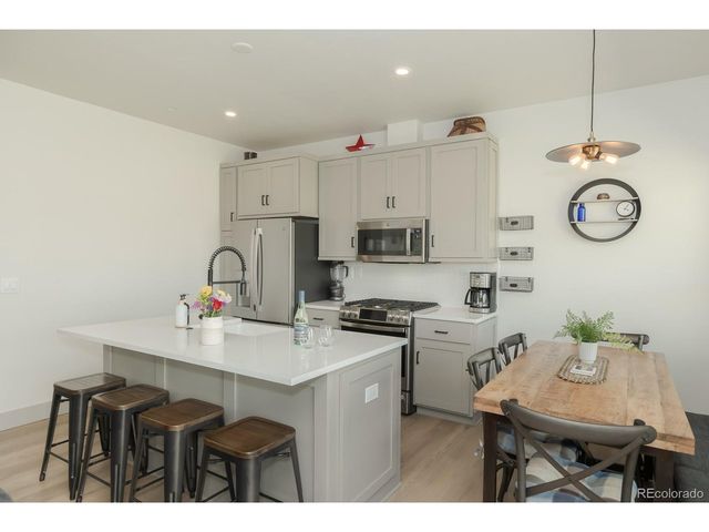 109 Eagle Ridge Dr B4, Granby, CO 80446