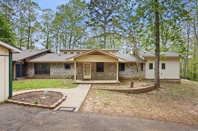 907 Smoke Tree Road, Dover, AR 72837