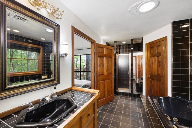 907 Smoke Tree Road, Dover, AR 72837