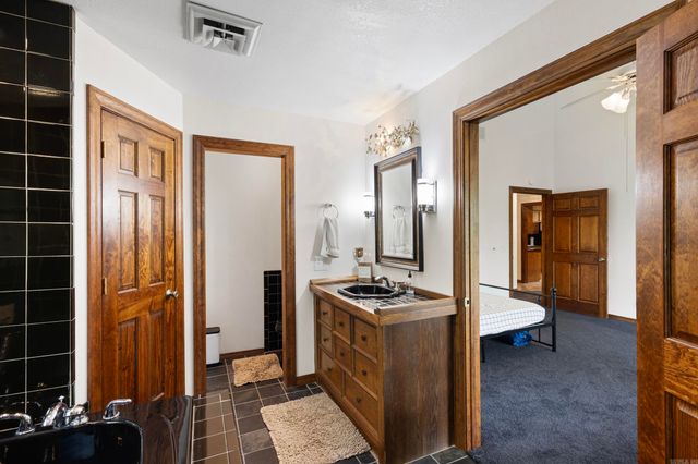 907 Smoke Tree Road, Dover, AR 72837