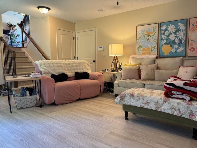 8308 NE 116th Street, Kansas City, MO 64157