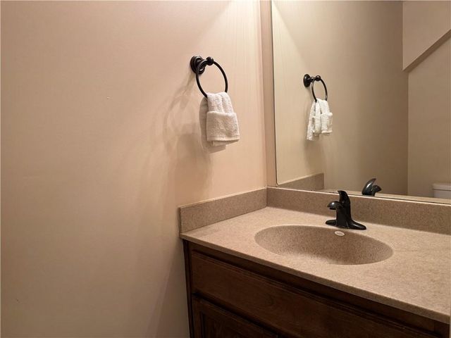 8308 NE 116th Street, Kansas City, MO 64157
