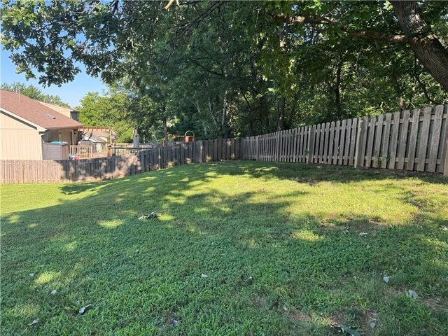 8308 NE 116th Street, Kansas City, MO 64157