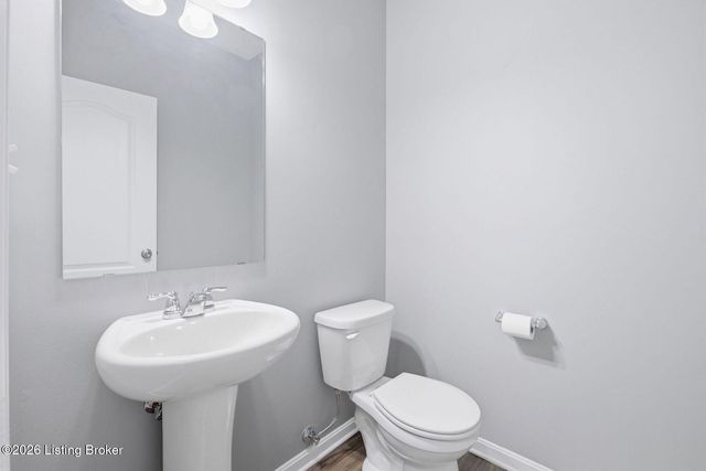 12052 Parkview Trace Dr, Louisville, KY 40229